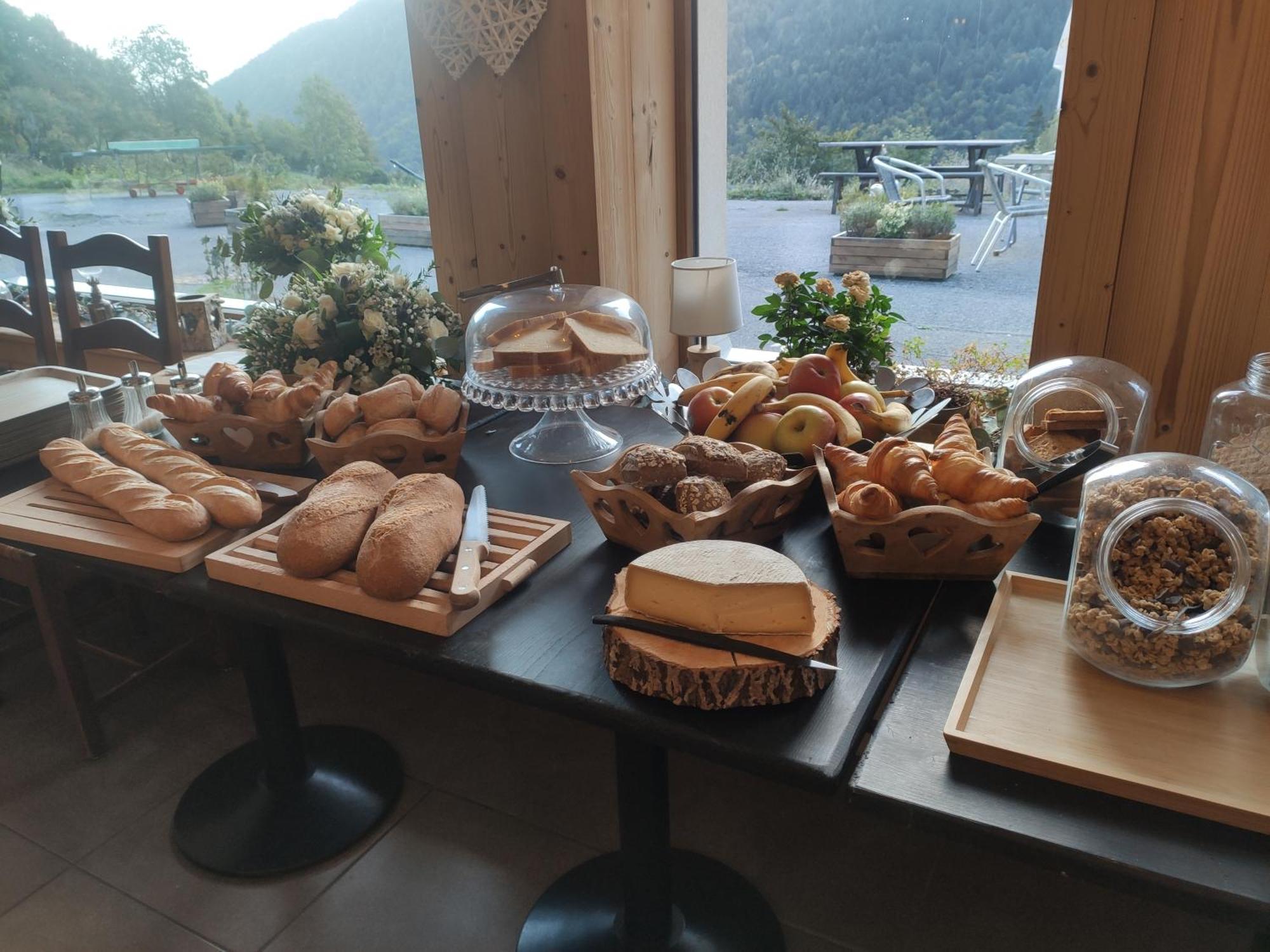 Les Chemins Du Leman Hotel Novel ภายนอก รูปภาพ